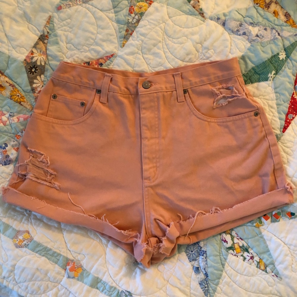 Vintage, High Waist Bill Blass Denim Shorts!